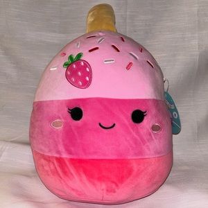 Squishmallow Pama